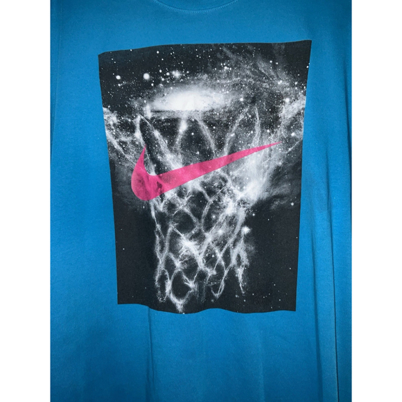 Nike Dri-Fit Basketball Hoop in Space Blue Graphic T-Shirt Men's Size XL - Picture 3 of 9